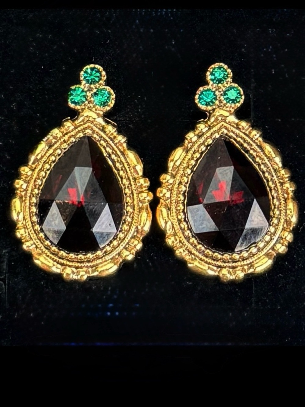 Vintage aged goldtone green red pierced holiday festive earrings